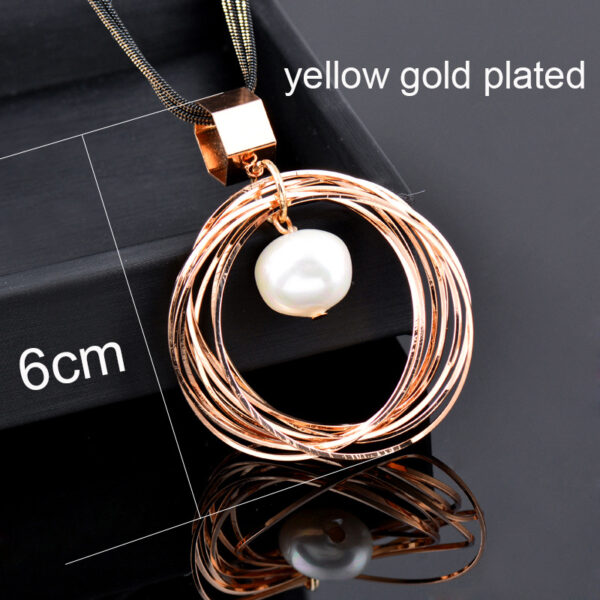 Metal Ring Baroque Pearl Pendant Necklace - Image 2