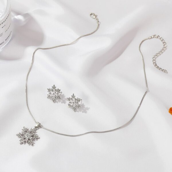 Snowflake Necklace Earring Set - Image 2