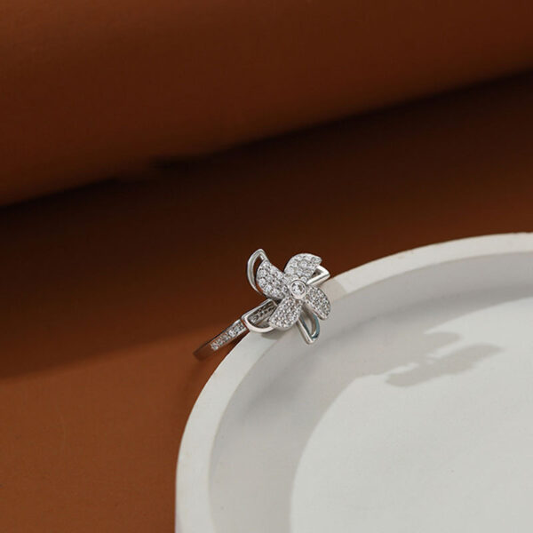 Luxury Cubic Zirconia Windmill Rings Rotating Fashion Jewelry  Creative Finger Spinning Ring - Image 5