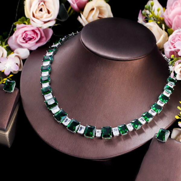 Women's Necklace Earrings Wedding Dress Set - Image 3