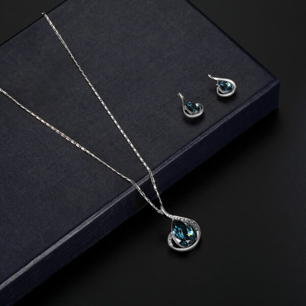 Gemstone Necklace Set Love Water Drop Bell Banquet Jewelry - Image 2