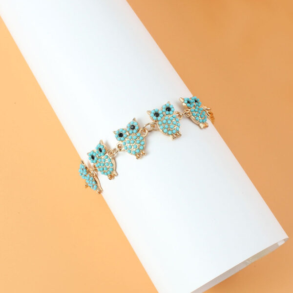 Vintage Alloy Owl Pendant Anklet - Image 3