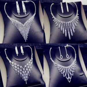 Luxury Full Diamond Necklace Earrings Two Piece Set