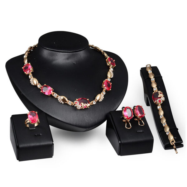 Four-piece Exaggerated Jewelry Set - Image 4