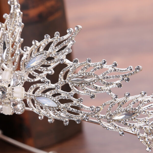 Exquisite Bridal Headband Headdress Handmade Rhinestone Leaf Bridal Crown - Image 5