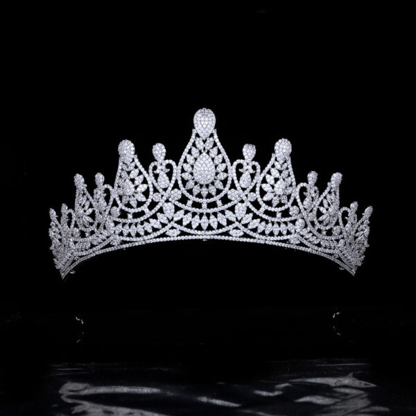 Tiara Micro-inlaid Zircon Wedding Crown - Image 4