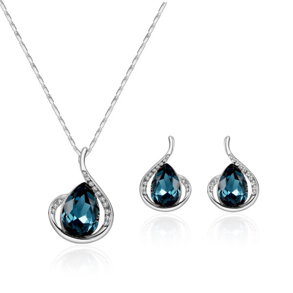 Gemstone Necklace Set Love Water Drop Bell Banquet Jewelry - Image 5