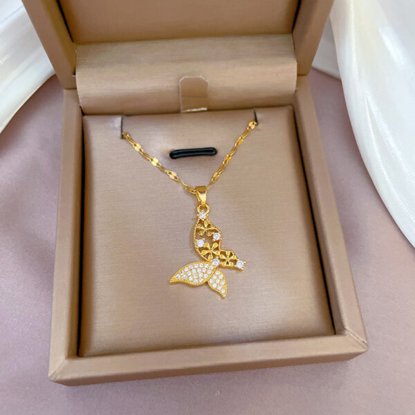 Zircon Cute Butterfly Luxury Necklace - Image 2
