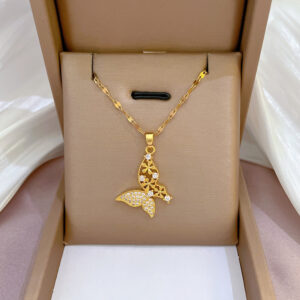 Zircon Cute Butterfly Luxury Necklace