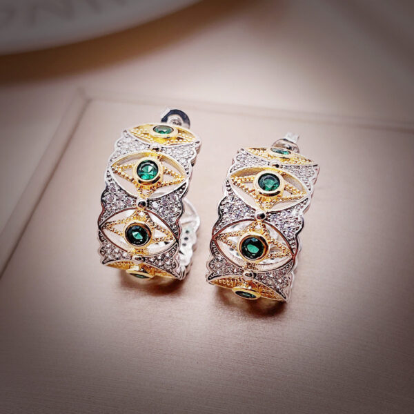 Fashion French Italian Retro Stud Earrings - Image 4