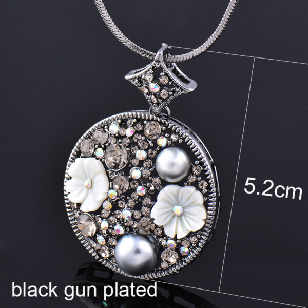 Metal Ring Baroque Pearl Pendant Necklace - Image 3