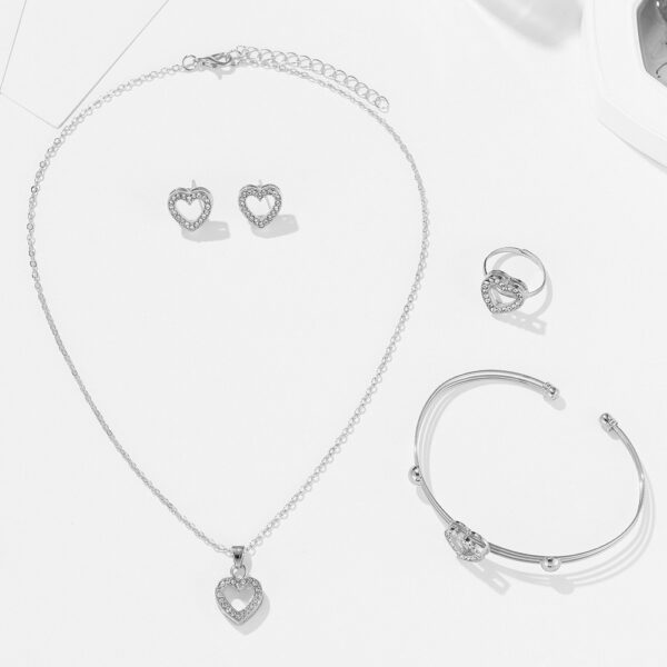 Hollow Doppel Herz Women's Necklace Suit - Image 7