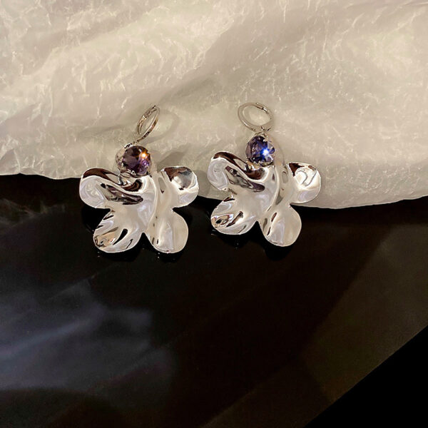 Diamond-studded Zircon Flower Tassel Earrings Metal Style - Image 4