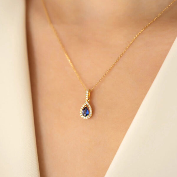 European And American Heavy Industry Pendant Necklace - Image 2
