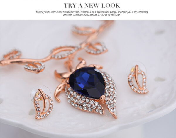 Love Water Drop Bell Jewelry Set Tree - Image 4