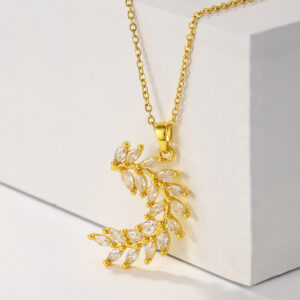 Sparkling Zircon Leaf Pendant Necklace, Imitation Diamond Wheat Ear Leaf Collarbone Chain